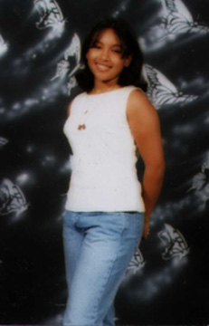 jaclyn.JPG (27321 bytes)